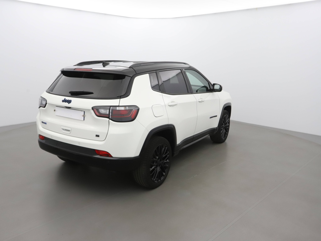 JEEP COMPASS 1.3 TURBO T4 240CH PHEV 4XE S AT6 EAWD - ref: 70837 - Photo 3