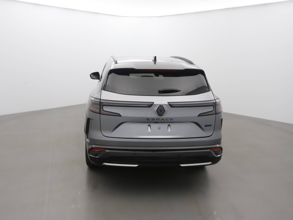 RENAULT ESPACE VI 1.2 E-TECH FULL HYBRID 200CH ESPRIT ALPINE 7 PLACES - 25 - ref: 70900 - Photo 4