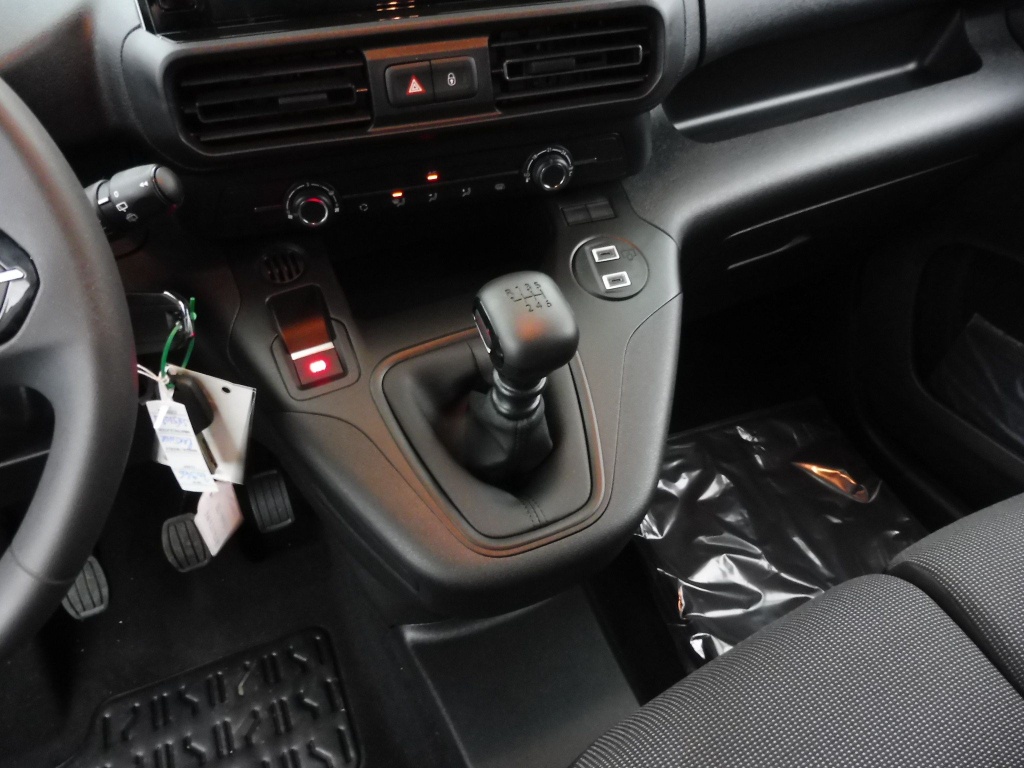 PEUGEOT Partner M 650KG BLUEHDI 100CH S&S - ref: 70947 - Photo 11