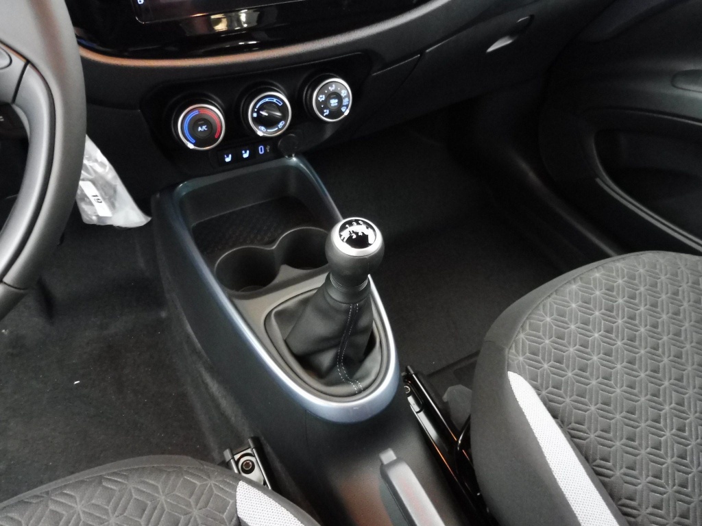 TOYOTA AYGO X 1.0 VVT-I 72CH TEAM PLAYER - ref: 70961 - Photo 13