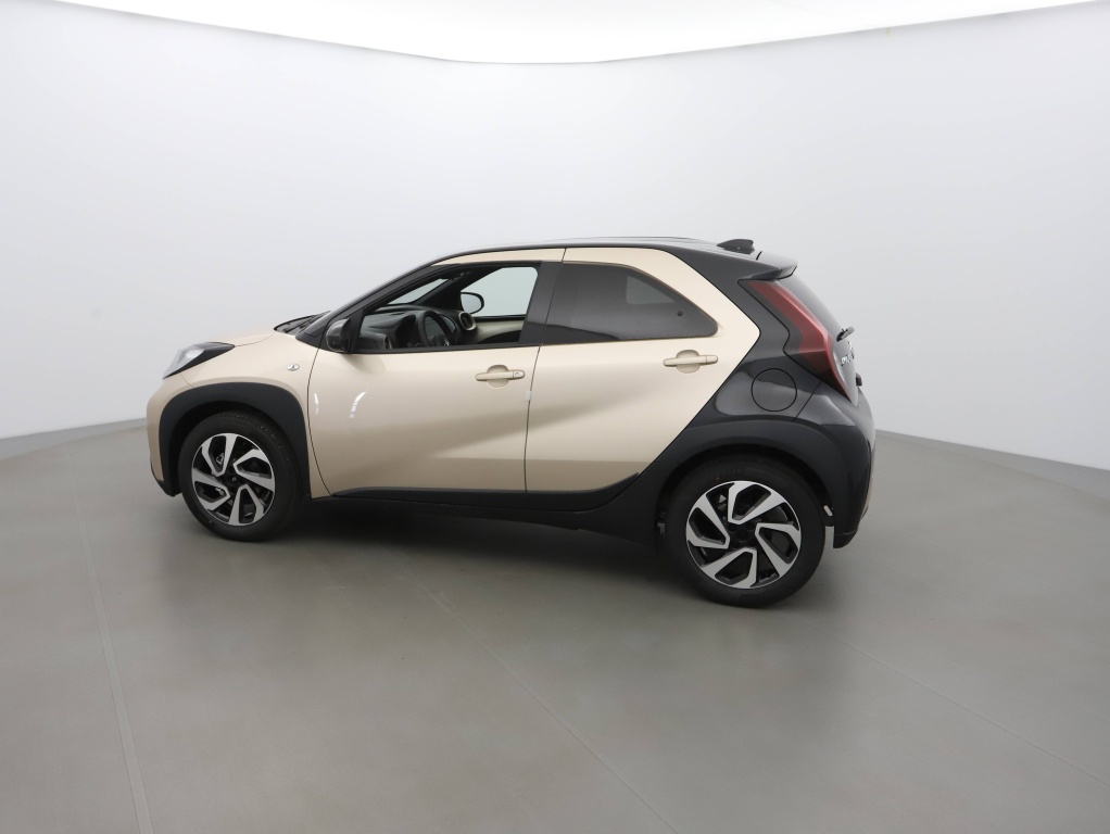 TOYOTA AYGO X 1.0 VVT-I 72CH TEAM PLAYER - ref: 70963 - Photo 5