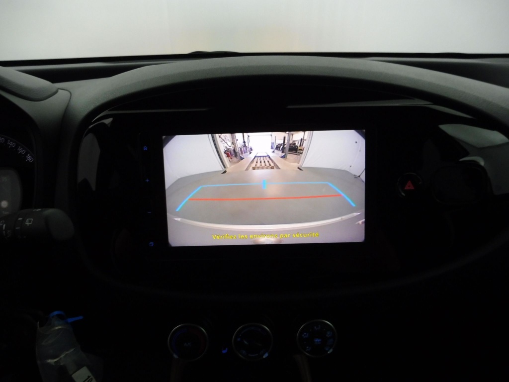 TOYOTA AYGO X 1.0 VVT-I 72CH TEAM PLAYER - ref: 70963 - Photo 6