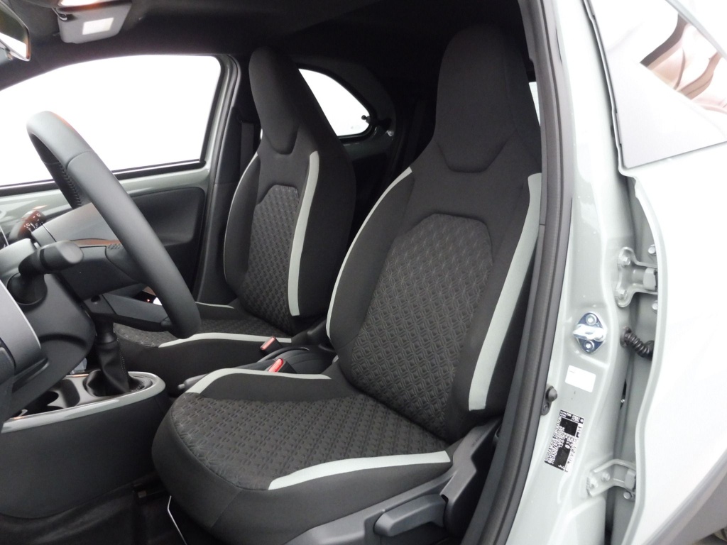TOYOTA AYGO X 1.0 VVT-I 72CH TEAM PLAYER - ref: 70966 - Photo 14