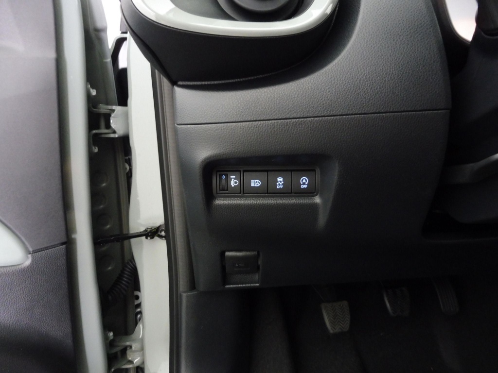 TOYOTA AYGO X 1.0 VVT-I 72CH TEAM PLAYER - ref: 70966 - Photo 8