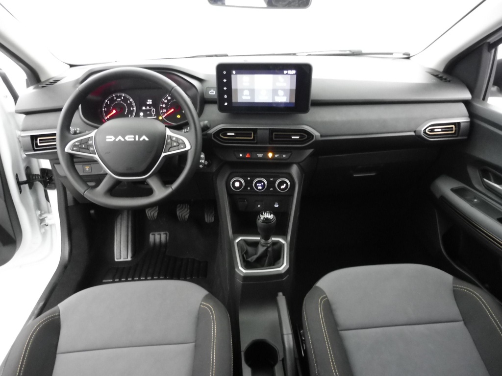 DACIA JOGGER 1.0 TCE 110CH EXTREME 7 PLACES -24 - ref: 70975 - Photo 15