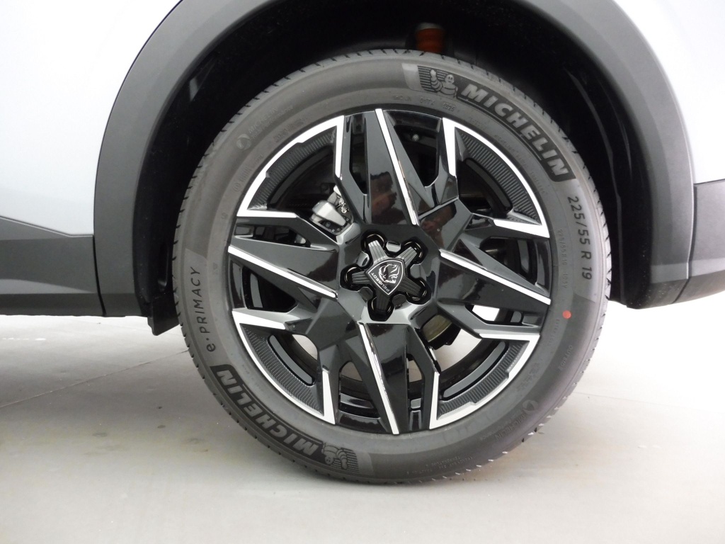 PEUGEOT 3008 1.2 HYBRID 145CH GT E-DCS6 - ref: 70990 - Photo 12