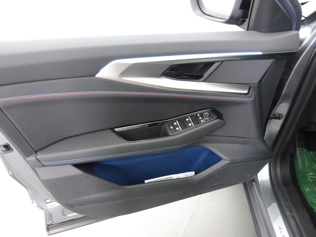 RENAULT RAFALE 1.2 E-TECH FULL HYBRID 200CH ESPRIT ALPINE - 25 - ref: 71053 - Photo 18