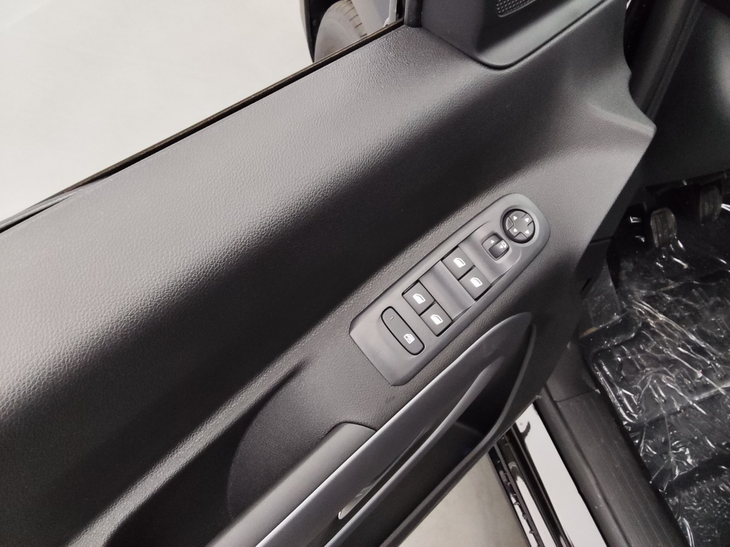 FIAT Doblo Combi 1.5 BLUEHDI 100CH 5 PLACES N1 - ref: 71077 - Photo 17