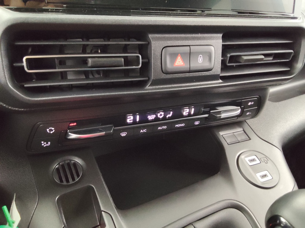 FIAT Doblo Combi 1.5 BLUEHDI 100CH 5 PLACES N1 - ref: 71077 - Photo 7