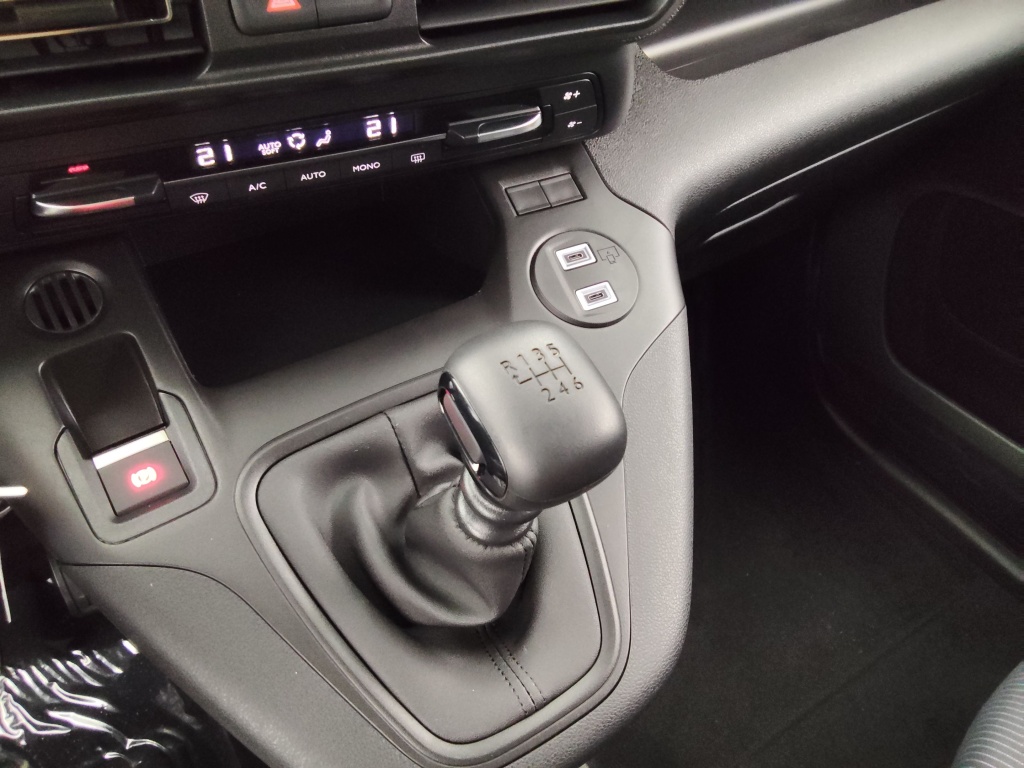 FIAT Doblo Combi 1.5 BLUEHDI 100CH 5 PLACES N1 - ref: 71082 - Photo 13
