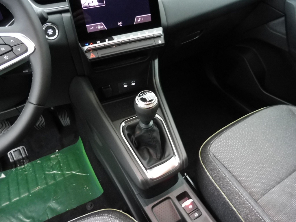 RENAULT Captur 1.3 TCE MILD HYBRID 140CH TECHNO - ref: 71110 - Photo 14