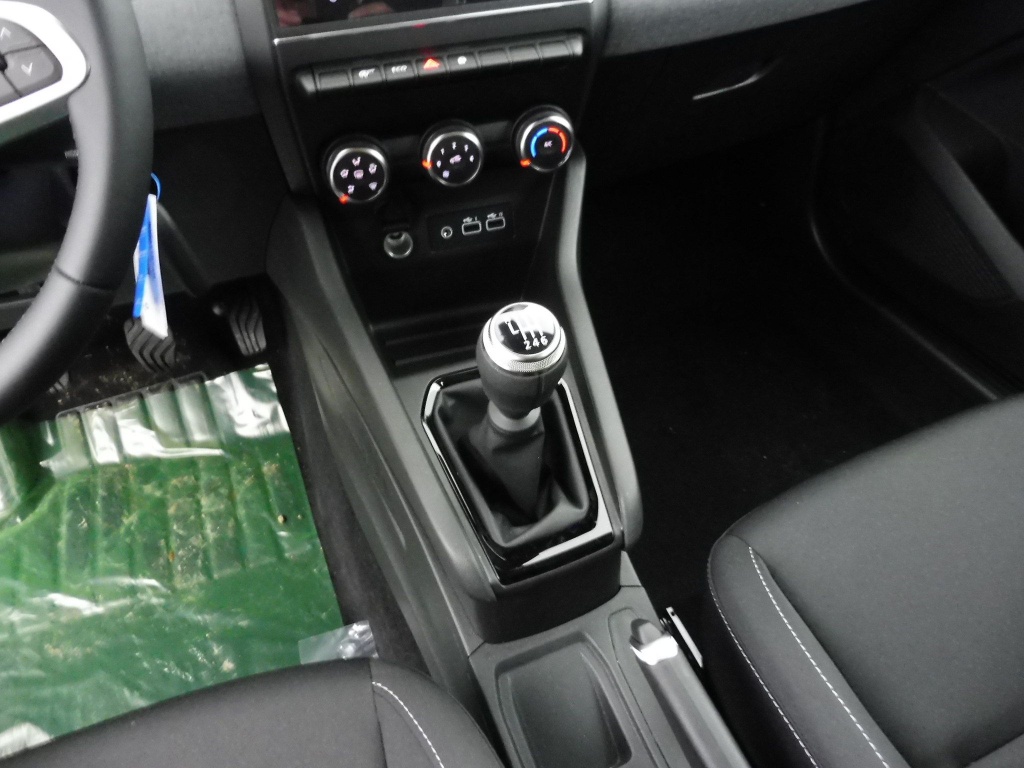 RENAULT Clio 1.5 BLUE DCI 100CH EVOLUTION - ref: 71195 - Photo 12