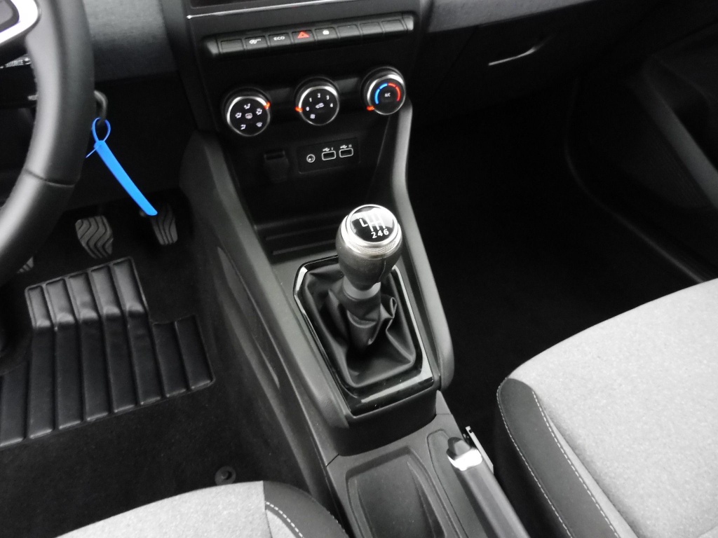 RENAULT Clio 1.5 BLUE DCI 100CH EVOLUTION GSR2 - ref: 71328 - Photo 11