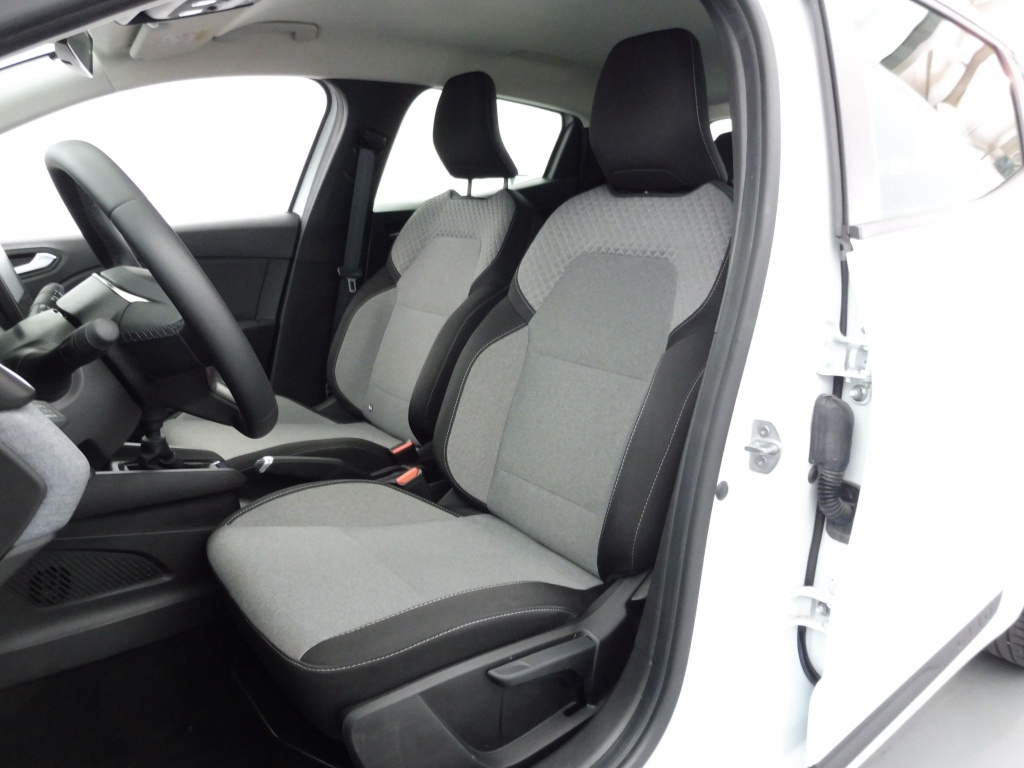 RENAULT Clio 1.5 BLUE DCI 100CH EVOLUTION GSR2 - ref: 71328 - Photo 12