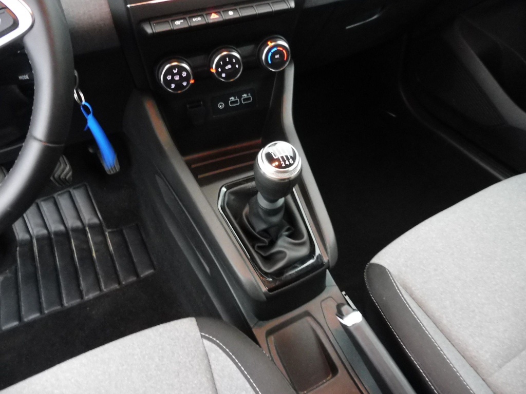 RENAULT Clio 1.5 BLUE DCI 100CH EVOLUTION GSR2 - ref: 71341 - Photo 11