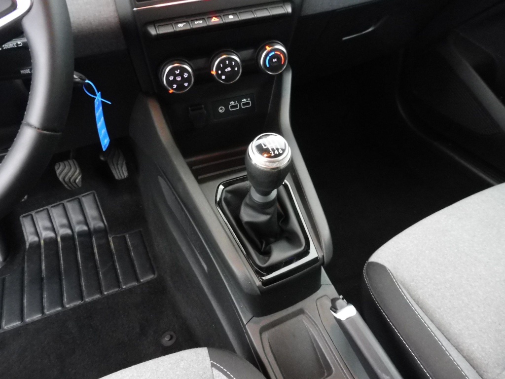 RENAULT Clio 1.5 BLUE DCI 100CH EVOLUTION GSR2 - ref: 71343 - Photo 11