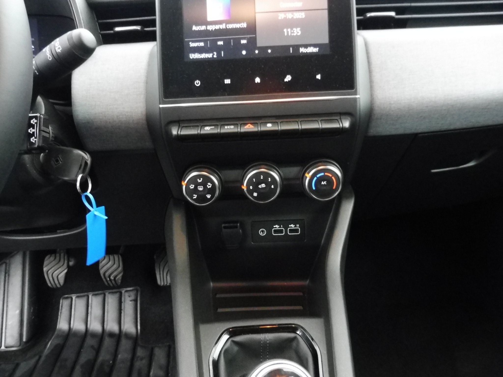 RENAULT Clio 1.5 BLUE DCI 100CH EVOLUTION GSR2 - ref: 71345 - Photo 11