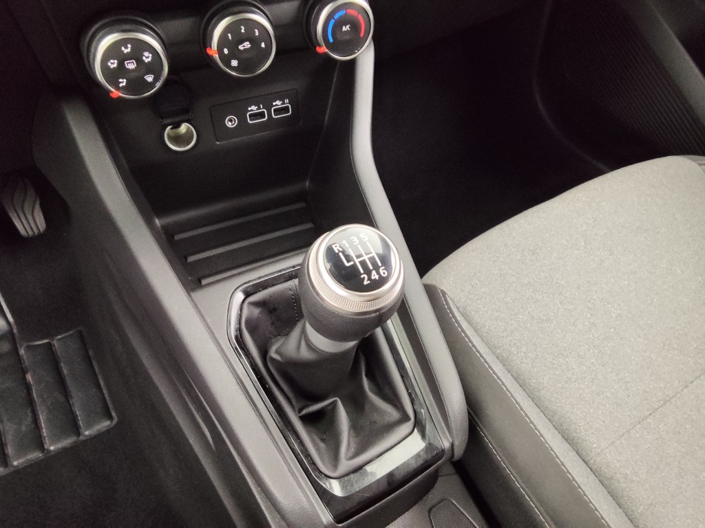 RENAULT Clio 1.5 BLUE DCI 100CH EVOLUTION GSR2 - ref: 71385 - Photo 13