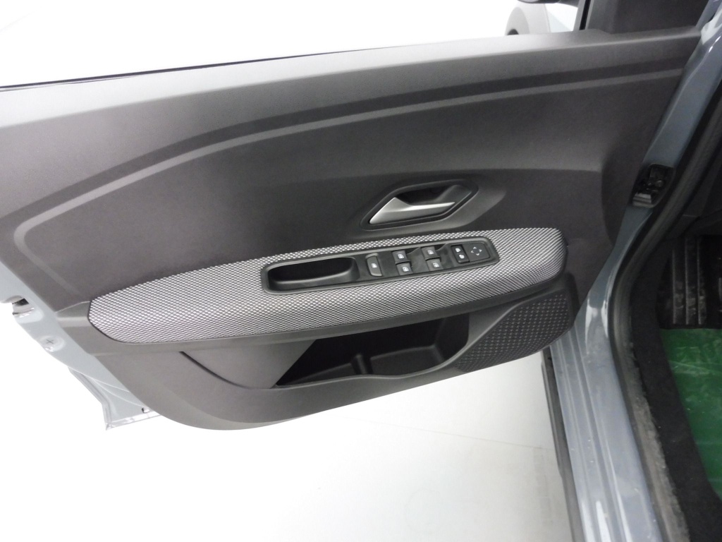 DACIA Jogger 1.0 ECO-G 100CH EXPRESSION 7 PLACES -24 - ref: 71484 - Photo 15