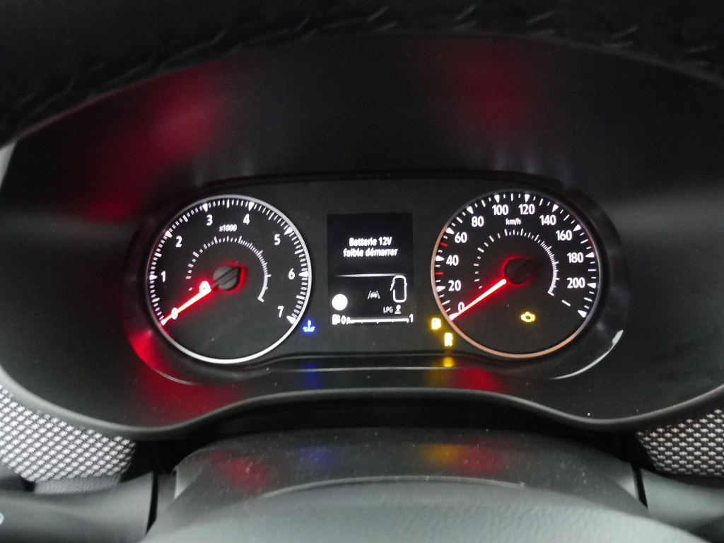 DACIA Jogger 1.0 ECO-G 100CH EXPRESSION 7 PLACES -24 - ref: 71499 - Photo 8