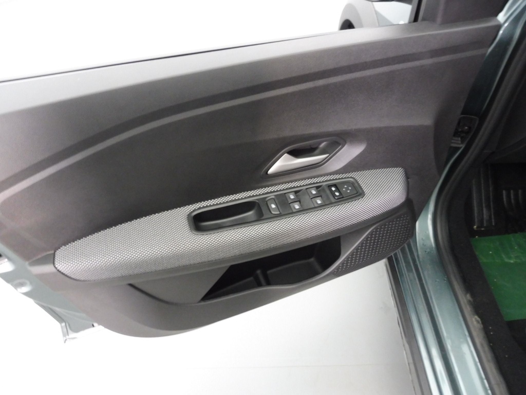 DACIA Jogger 1.0 ECO-G 100CH EXPRESSION 7 PLACES -24 - ref: 71503 - Photo 15
