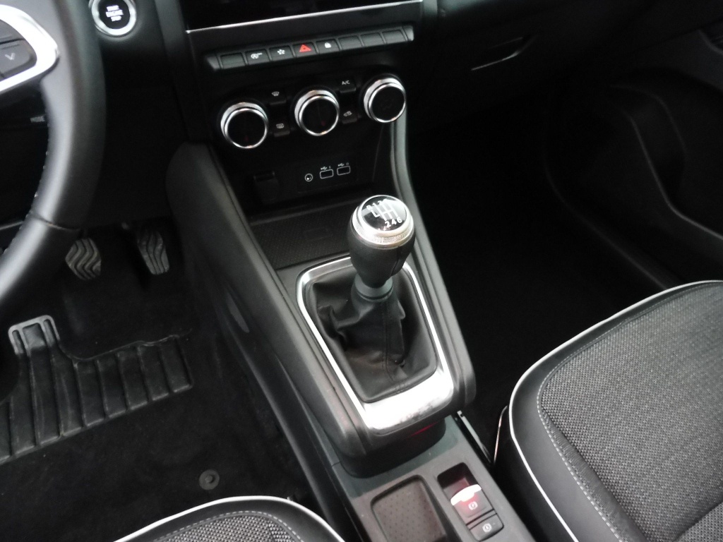 RENAULT Captur 1.0 TCE 90CH TECHNO - ref: 71647 - Photo 14