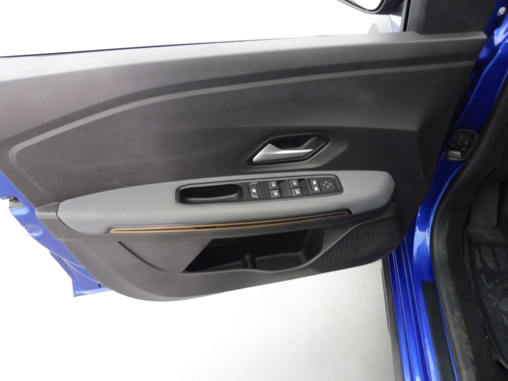 DACIA Sandero 1.0 TCE 110CH STEPWAY EXTREME + - ref: 71944 - Photo 18