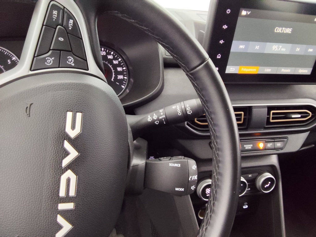 DACIA Sandero 1.0 TCE 110CH STEPWAY EXTREME + - ref: 71953 - Photo 8