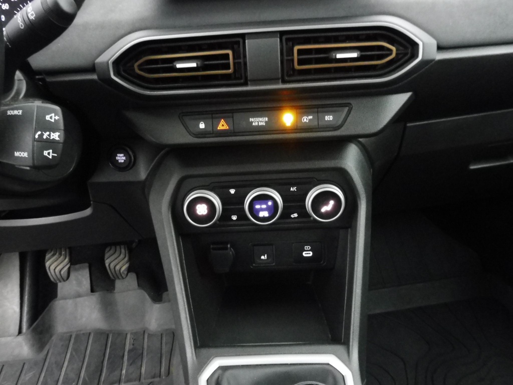 DACIA Sandero 1.0 TCE 110CH STEPWAY EXTREME + - ref: 73940 - Photo 7
