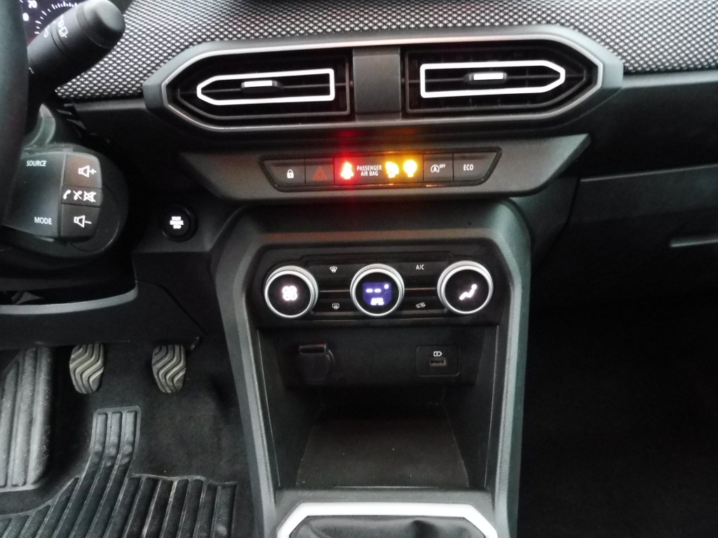 DACIA Jogger 1.0 TCE 110CH EXPRESSION 7 PLACES - ref: 72001 - Photo 7