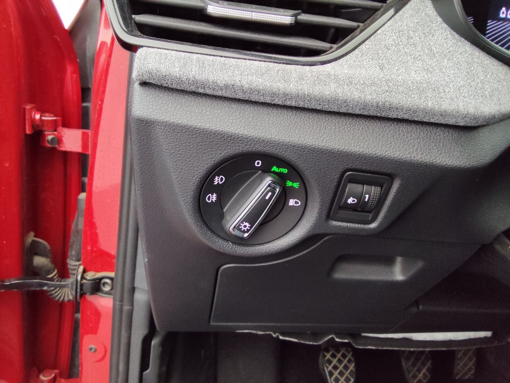 SKODA Kamiq 1.0 TSI 115CH SELECTION - ref: 72061 - Photo 8