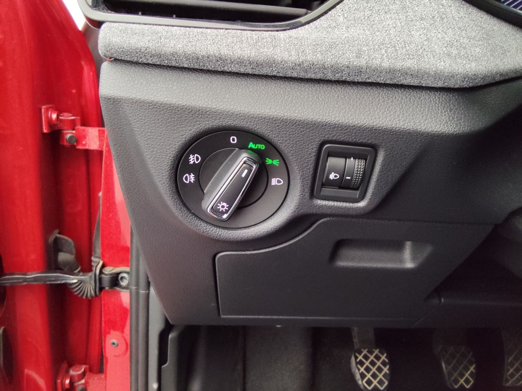 SKODA Kamiq 1.0 TSI 115CH SELECTION - ref: 72064 - Photo 8