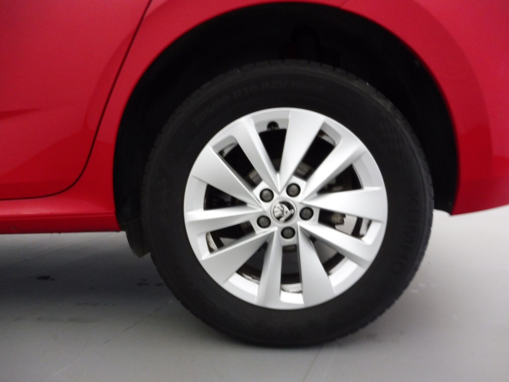 SKODA Kamiq 1.0 TSI 115CH SELECTION - ref: 72071 - Photo 11