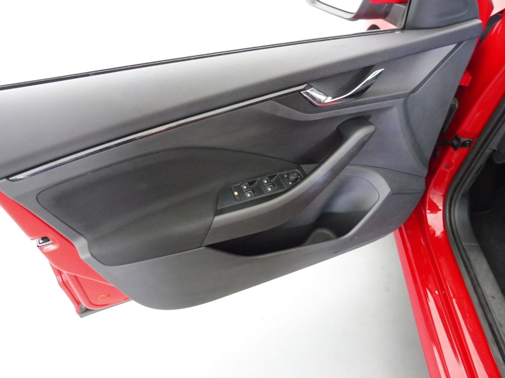 SKODA Kamiq 1.0 TSI 115CH SELECTION - ref: 72071 - Photo 17