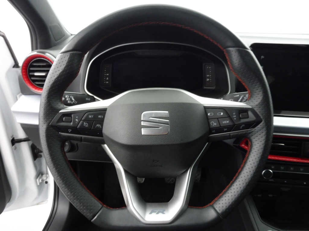 SEAT Ibiza 1.0 TSI 110CH FR - ref: 72134 - Photo 17