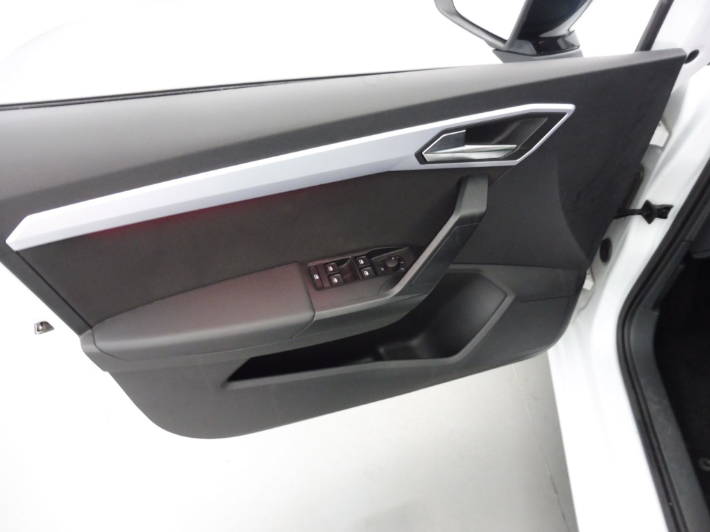 SEAT Ibiza 1.0 TSI 110CH FR - ref: 72151 - Photo 18