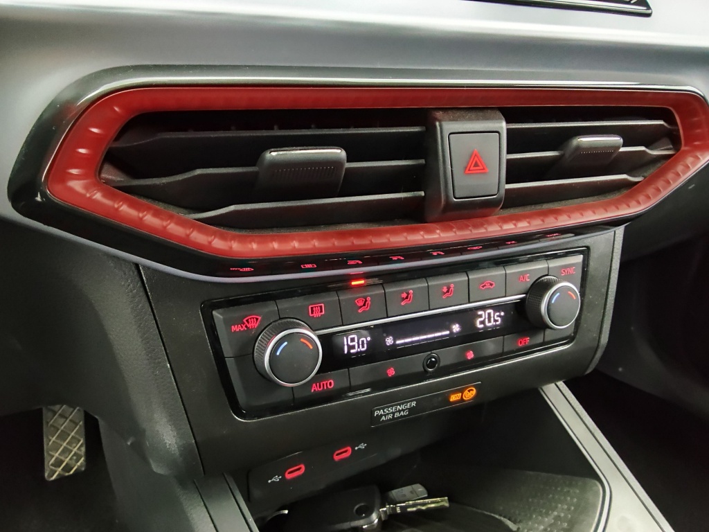 SEAT Ibiza 1.0 TSI 110CH FR - ref: 72159 - Photo 7