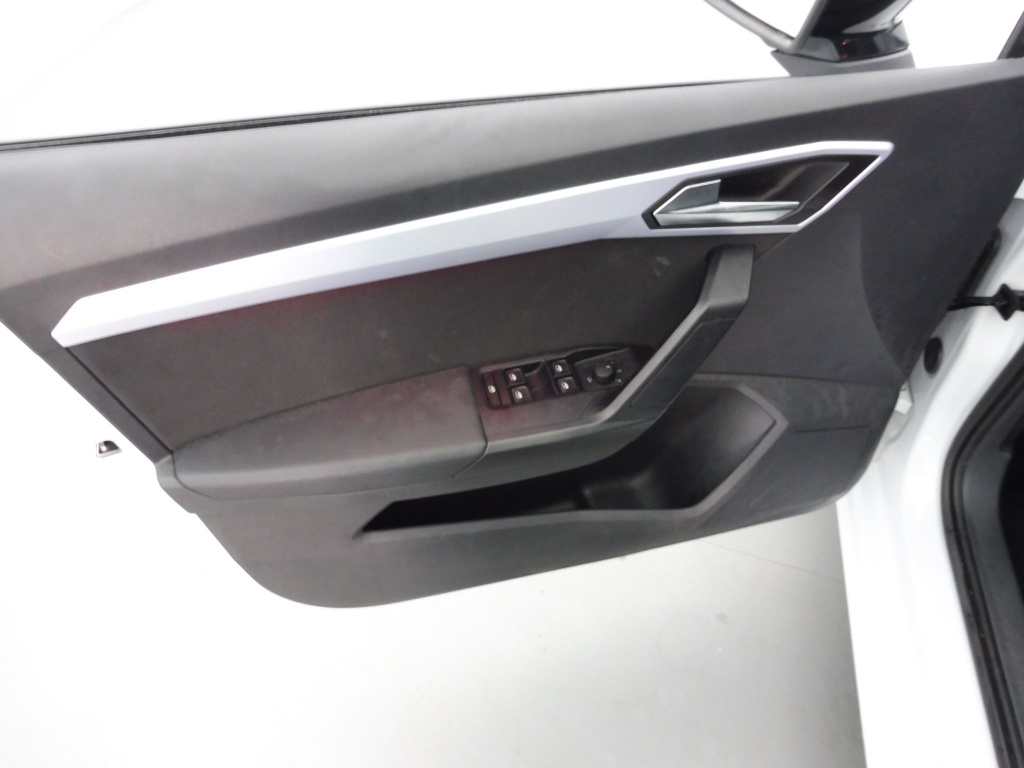 SEAT Ibiza 1.0 TSI 110CH FR - ref: 72183 - Photo 17