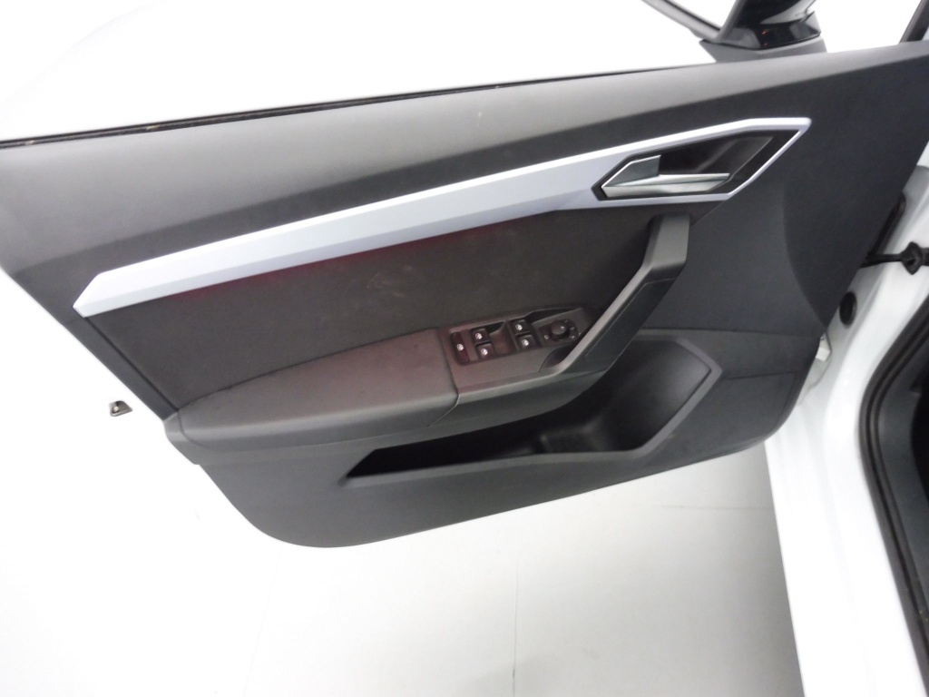 SEAT Ibiza 1.0 TSI 110CH FR - ref: 72185 - Photo 18