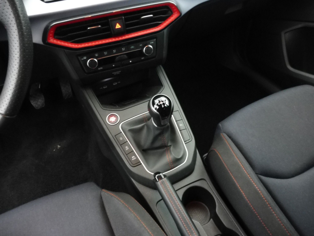 SEAT Ibiza 1.0 TSI 110CH FR - ref: 72198 - Photo 14