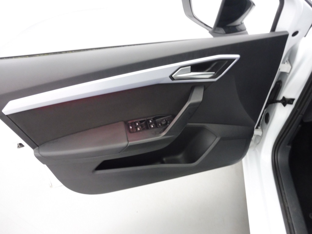 SEAT Ibiza 1.0 TSI 110CH FR - ref: 72198 - Photo 18