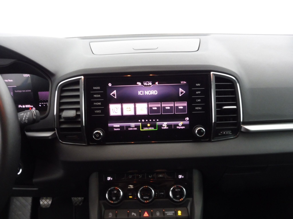 SKODA Karoq 2.0 TDI 115CH SELECTION - ref: 72218 - Photo 12