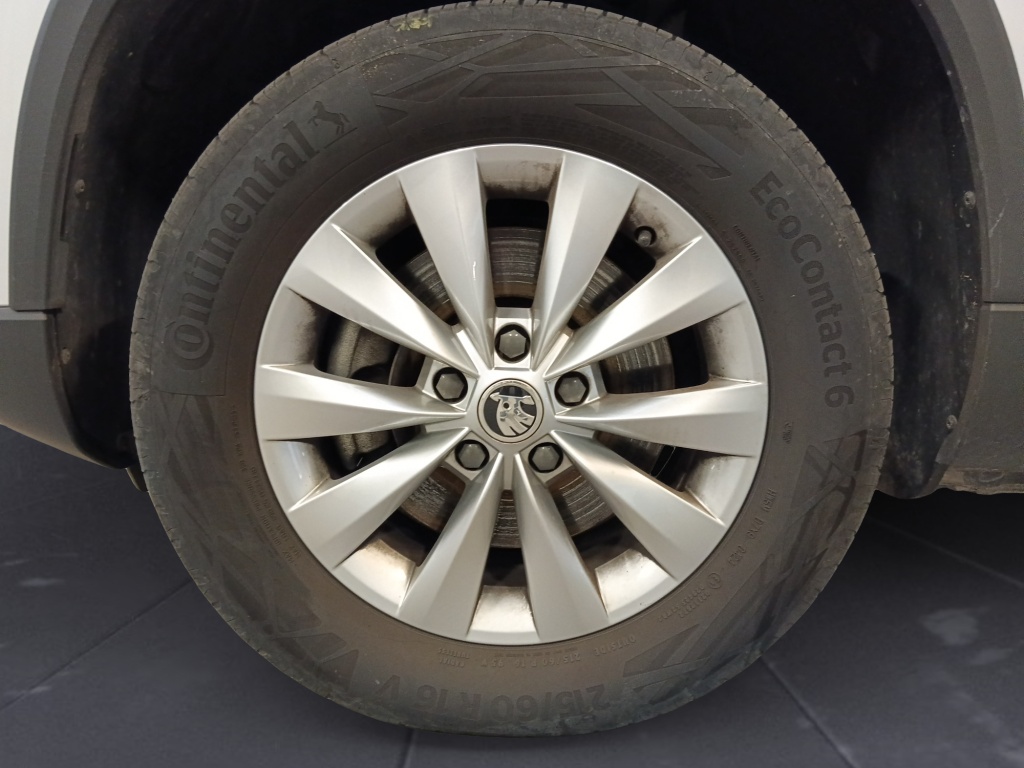 SKODA Karoq 2.0 TDI 115CH SELECTION - ref: 72219 - Photo 10