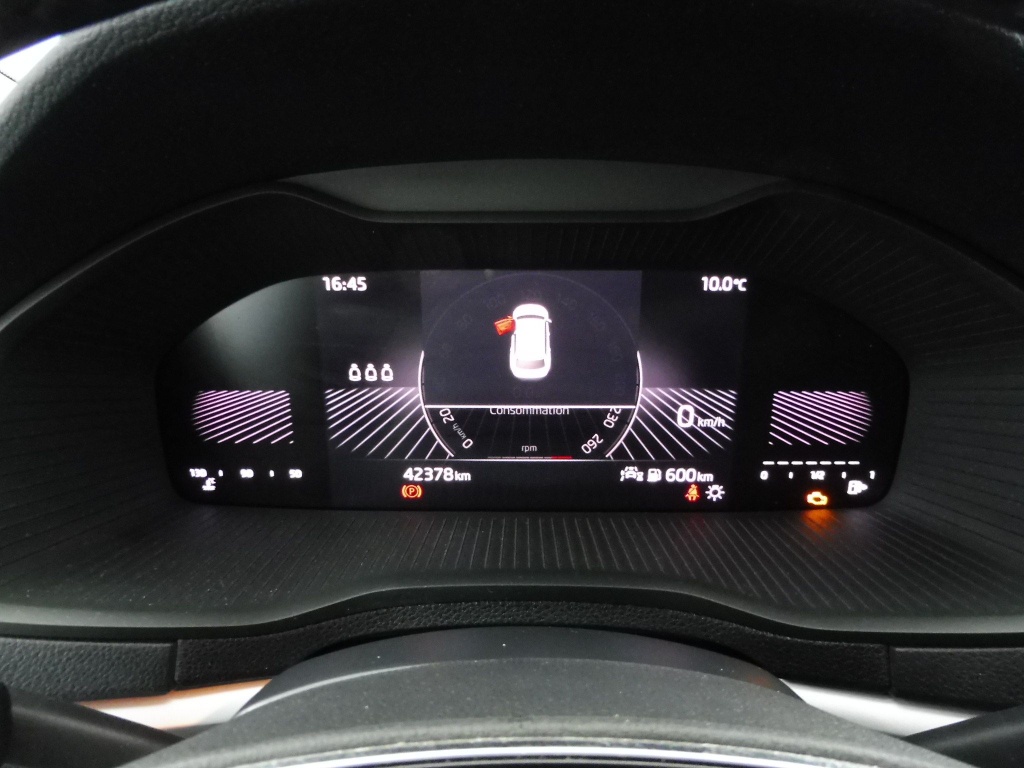 SKODA Karoq 2.0 TDI 115CH SELECTION - ref: 72254 - Photo 8