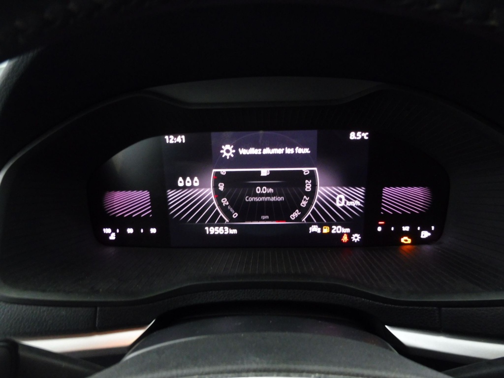 SKODA Karoq 2.0 TDI 115CH SELECTION - ref: 72263 - Photo 9