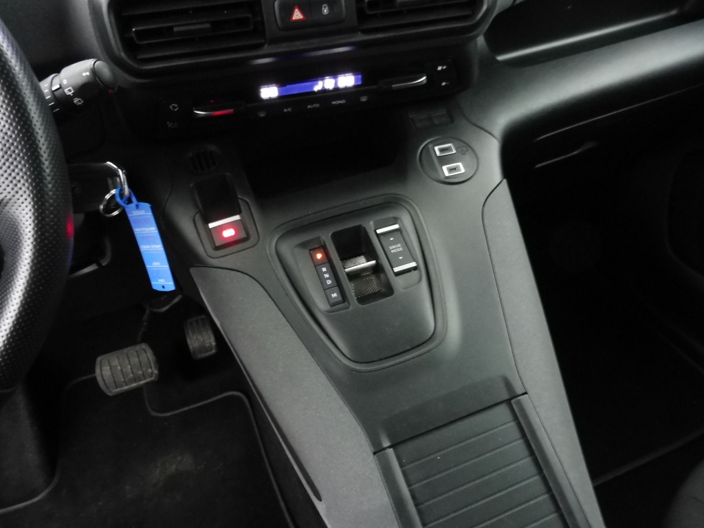 PEUGEOT Rifter TAILLE XL - 1.5 BLUEHDI 130CH S&S GT EAT8 7 PLACES - ref: 72267 - Photo 14