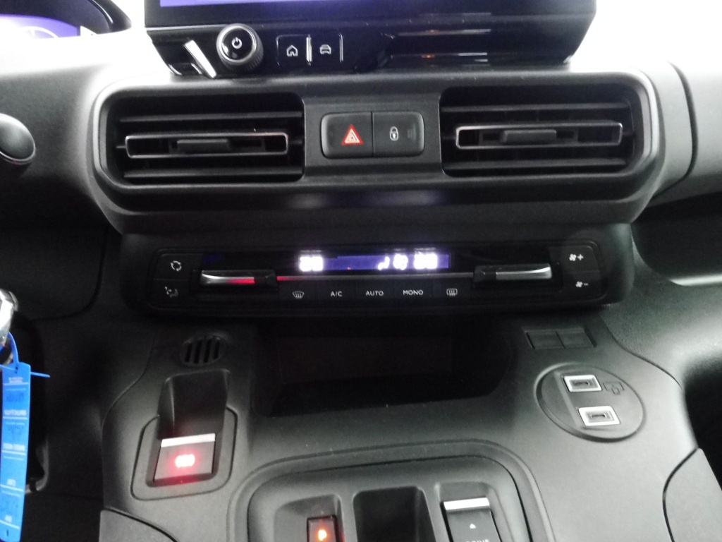 PEUGEOT Rifter TAILLE XL - 1.5 BLUEHDI 130CH S&S GT EAT8 7 PLACES - ref: 72267 - Photo 7