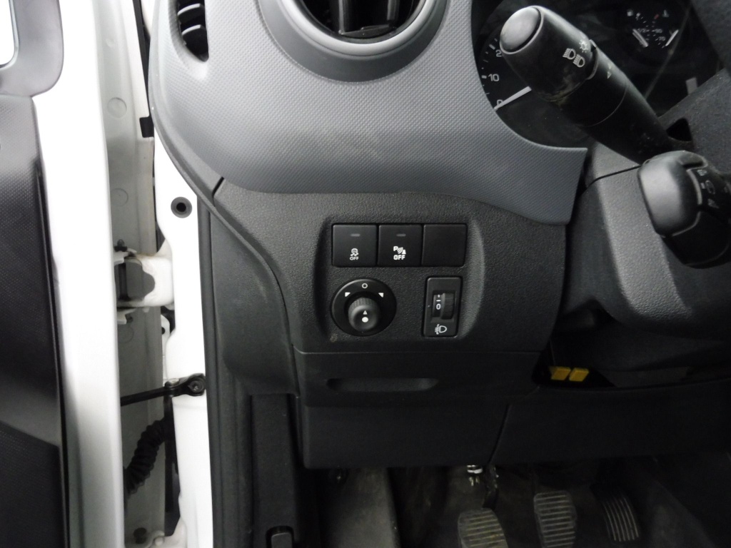 CITROEN Berlingo BLUEHDI 75CH CLUB - ref: 72282 - Photo 7