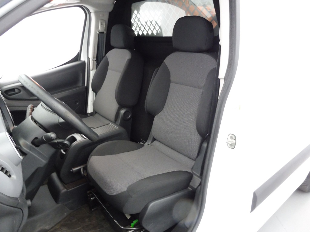 CITROEN Berlingo BLUEHDI 75CH CLUB - ref: 72285 - Photo 12