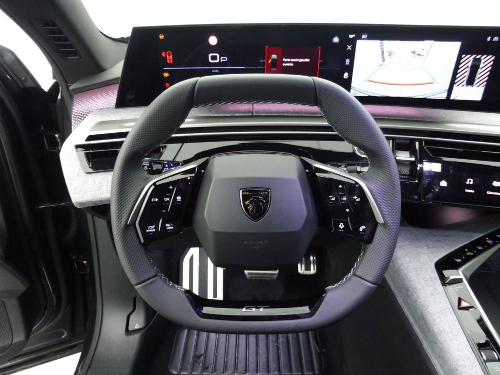 PEUGEOT 3008 1.2 HYBRID 145CH GT E-DCS6 - ref: 72312 - Photo 17